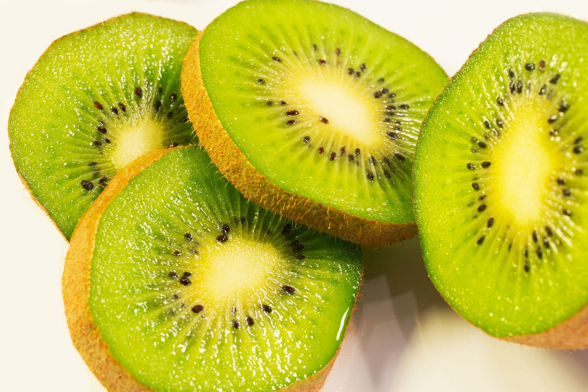 Fruit (Image via Unsplash/Dan Bucko)